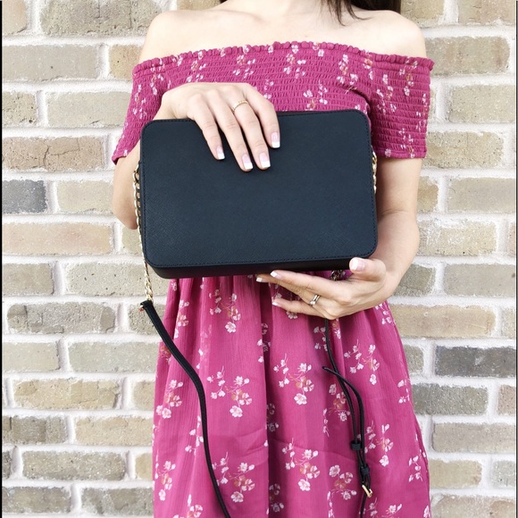 Gaby’sBags👜💕-NWT Michael Kors Black Crossbody - Picture 5 of 6